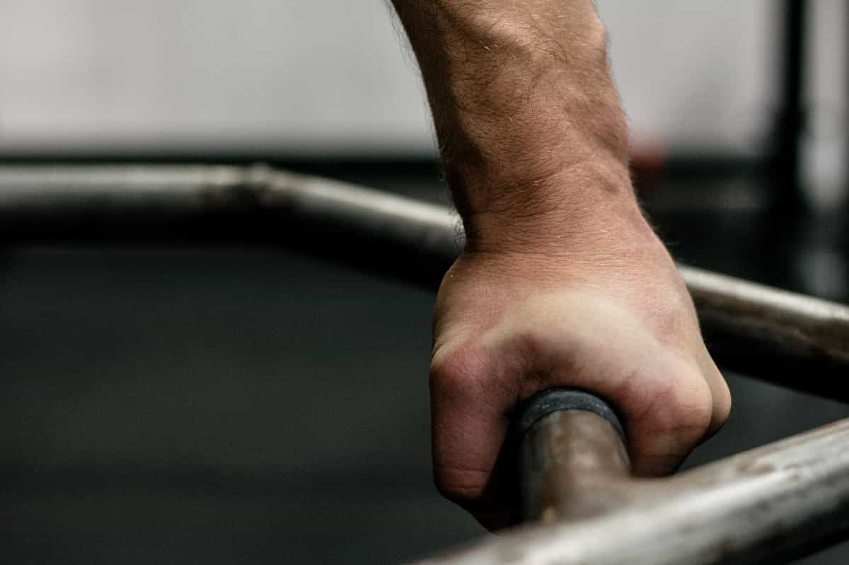 7 Benefits Of Trap Bar Deadlifts