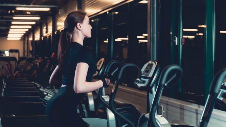 3 Beginner Cardio Workouts (Plus Tips and Best Machines to Use)